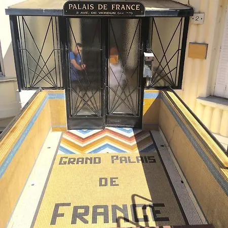アパート Palais De France *